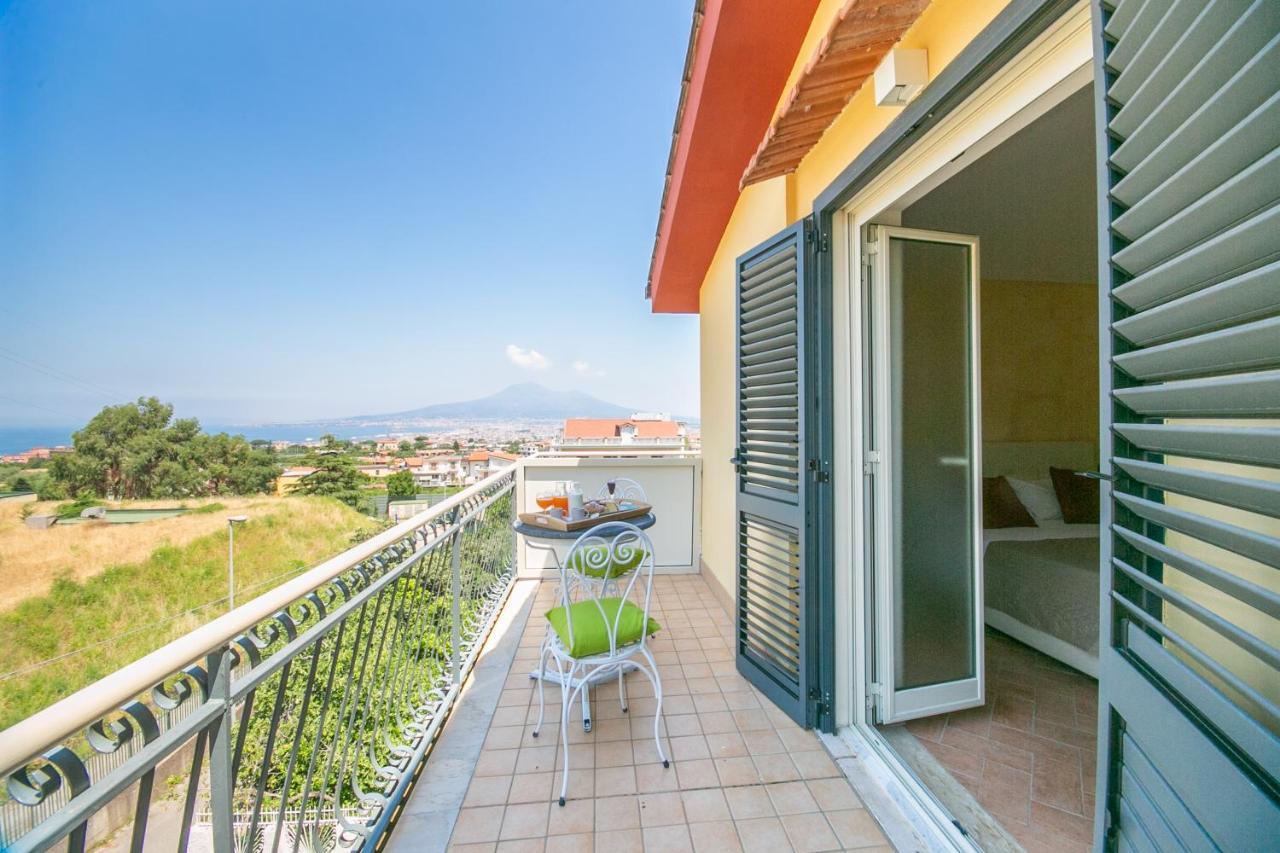 Bed and Breakfast Perla Stabia Кастелламмаре-ди-Стабия Экстерьер фото