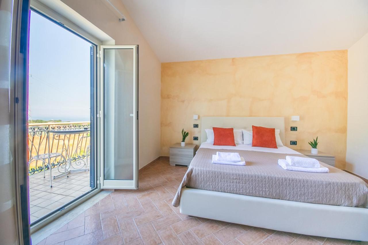 Bed and Breakfast Perla Stabia Кастелламмаре-ди-Стабия Экстерьер фото