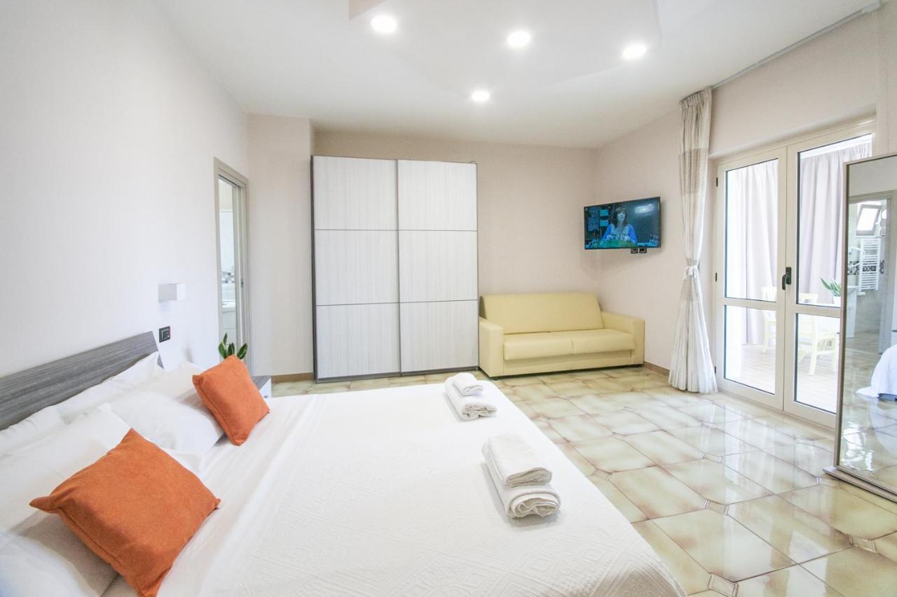 Bed and Breakfast Perla Stabia Кастелламмаре-ди-Стабия Экстерьер фото